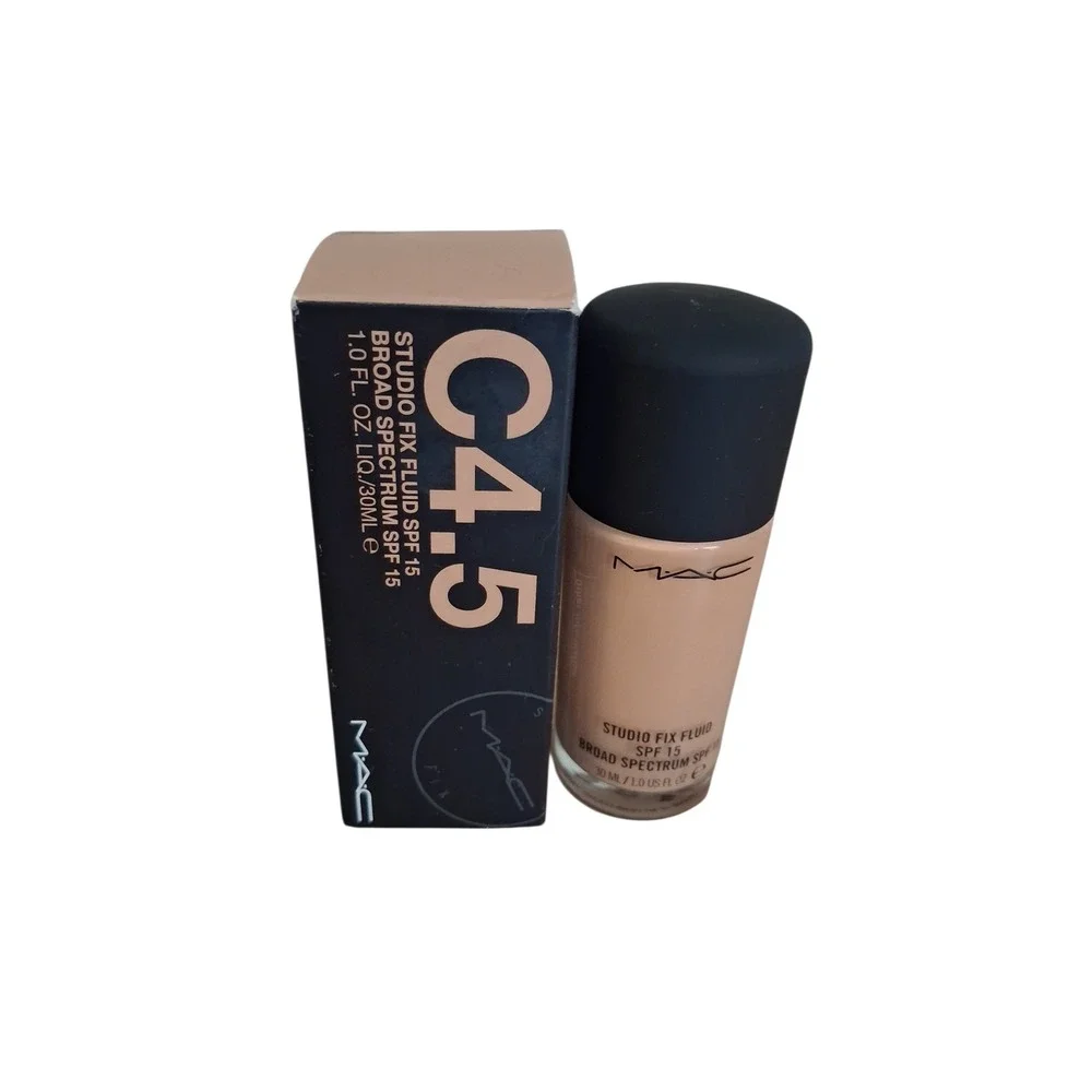 MAC COSMETICS C4.5 STUDIO FIX 24 HR MATTE Foundation + Oil Control  Waterproof